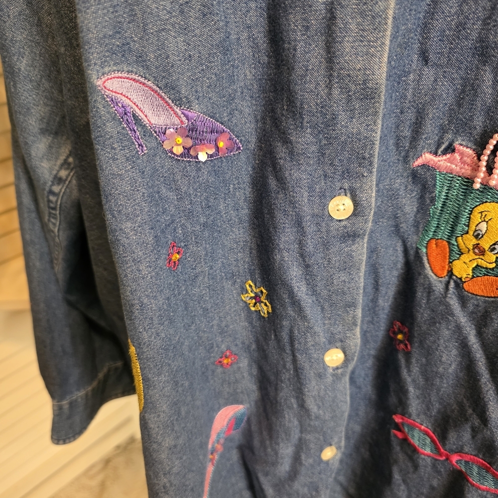 Warner Bros. Studio Store Vintage Denim Shirt 2XL 1385 - Picture 5 of 9